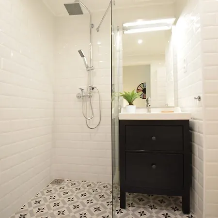 Standard By Hi5 - Fejer Gyorgy St Apartment *