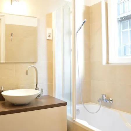 Two Bedroom At Bajcsy Apartment