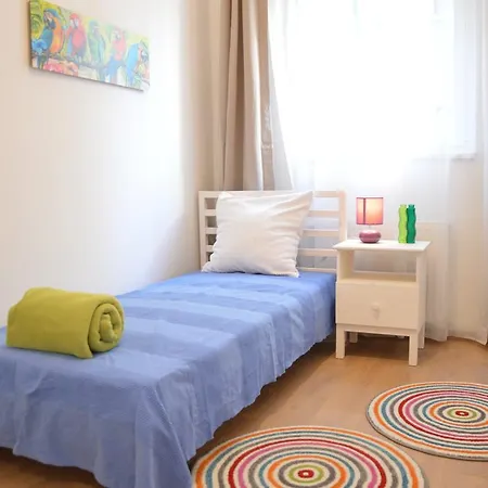 Two Bedroom At Bajcsy *
