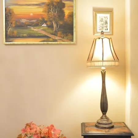 Apartment Classic Flat At Basilica