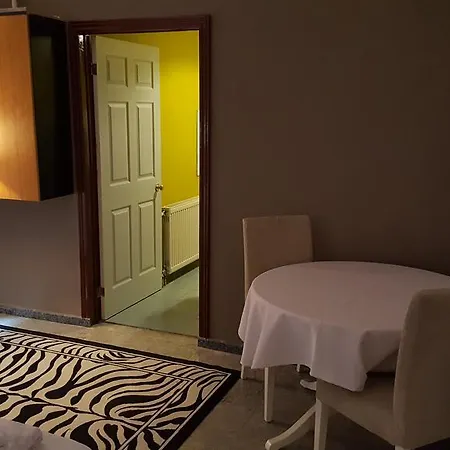 Premier Guest house *