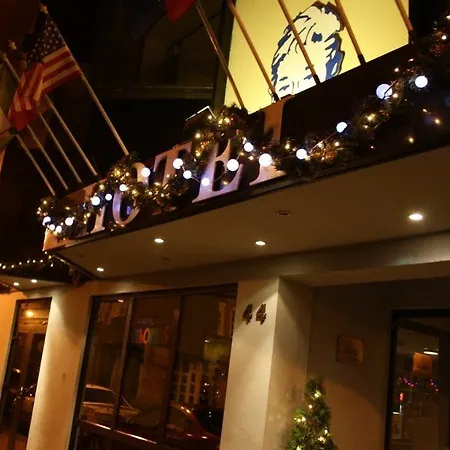 Hotel Thomas 3*