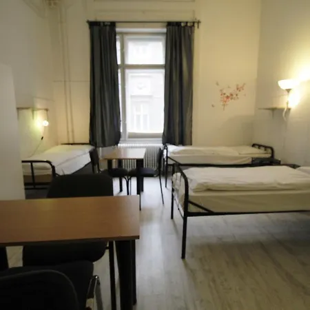Hostel Dbc