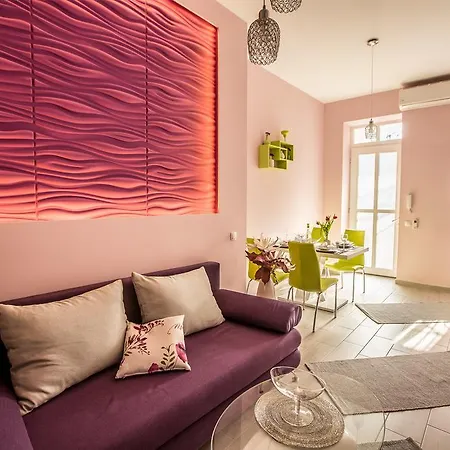 Bp Design And Szálloda 3*