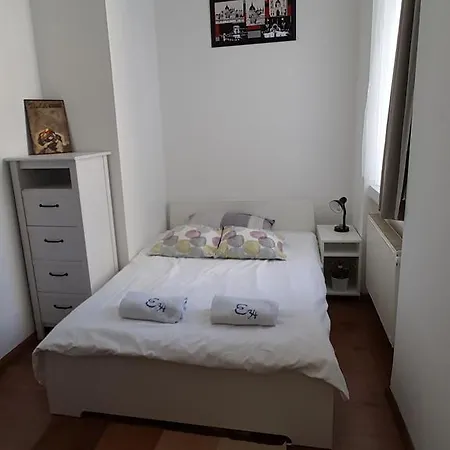 Erzsebet34 * Budapest