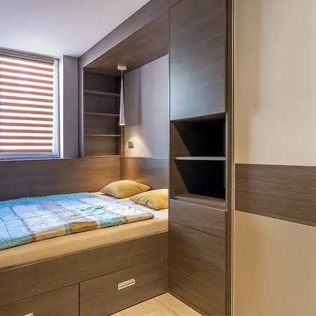 Boss Apartment *