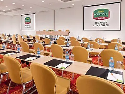 Courtyard By Marriott Center Budapest