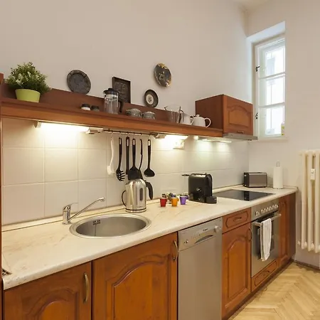 Liszt Ferenc Boutique * Budapest