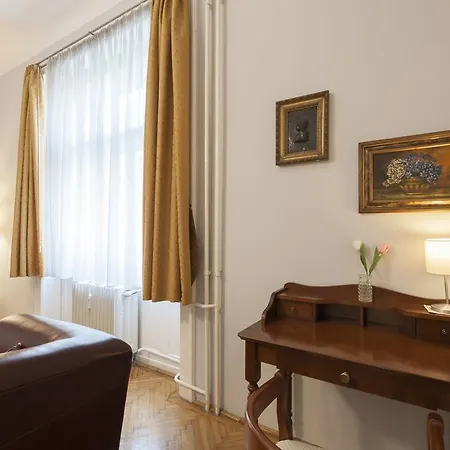 Liszt Ferenc Boutique Apartment *
