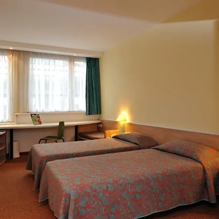 Ibis City 3*