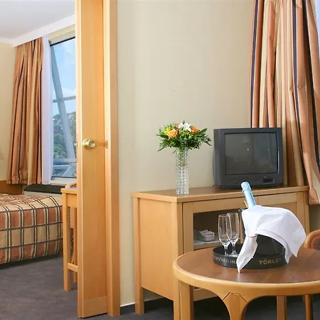Hotel Budapest 3*
