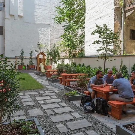 Corvin Plaza & Βουδαπέστη