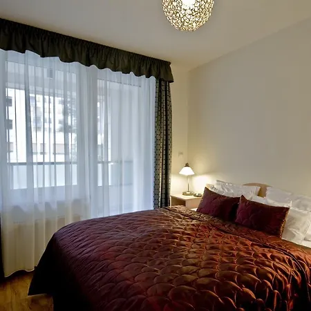 Corvin Lux Apartmanhotel 4*