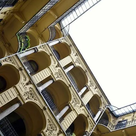 California Hostel Budapest