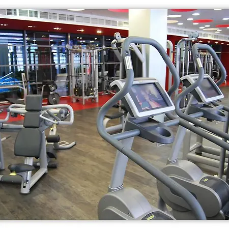 Gardens & Wellness Aparthotel 4*