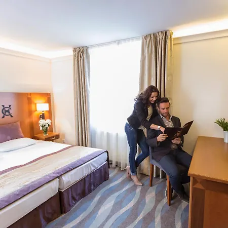 Carlton Buda Castle 4* בודפשט