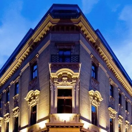 Eurostars Palazzo Zichy בודפשט