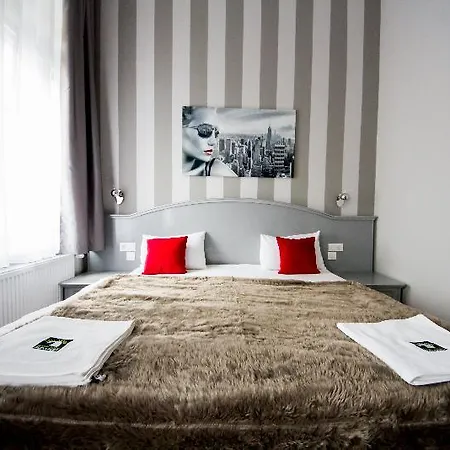 Full Moon Hotel Budapest