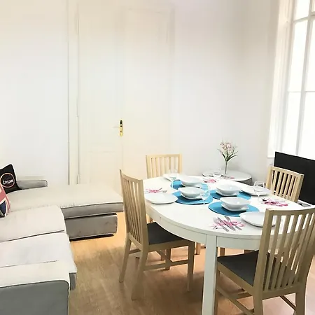 Apartment Aldi Astoria