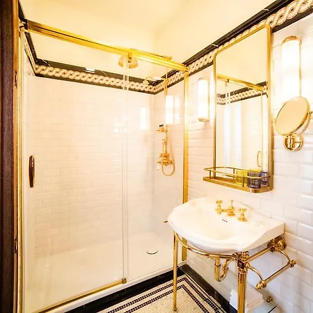 Hotel Callas House 4*