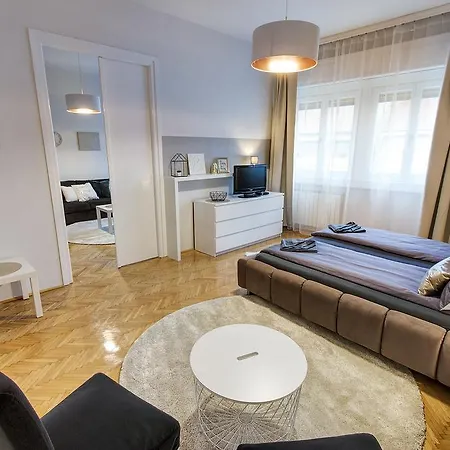 Brighthome Castle District Apartment Budapest