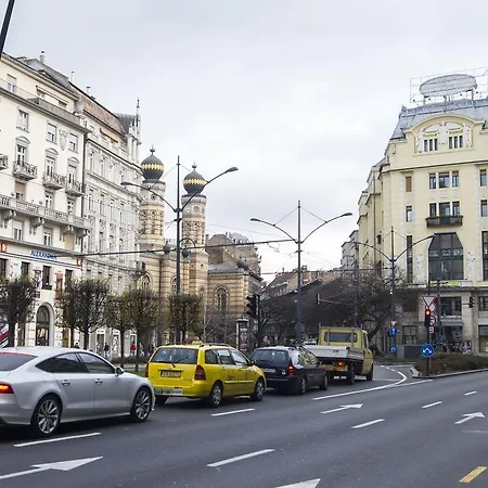 Chic And Very Apartamento Budapest