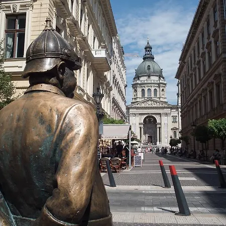 דירה Ariel Close To St. Stephen Basilica *