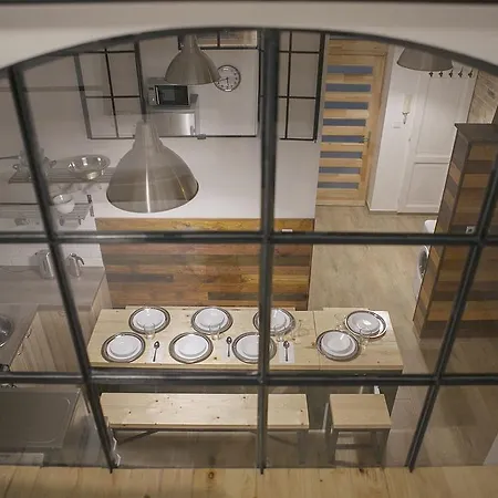 Apartment Quiet And 2 Bedrooms 2 Bathrooms In The Heart Of