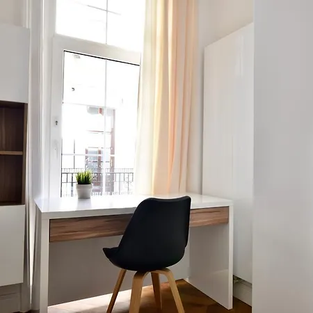 Luxury Apartment By Hi5 - Bazilika Suite * Budapest