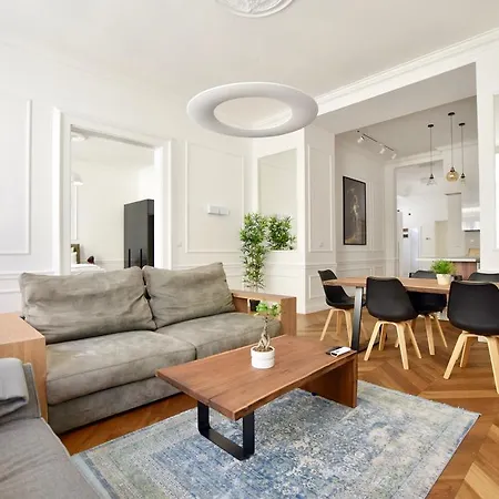 Luxury Apartment By Hi5 - Bazilika Suite * Budapest