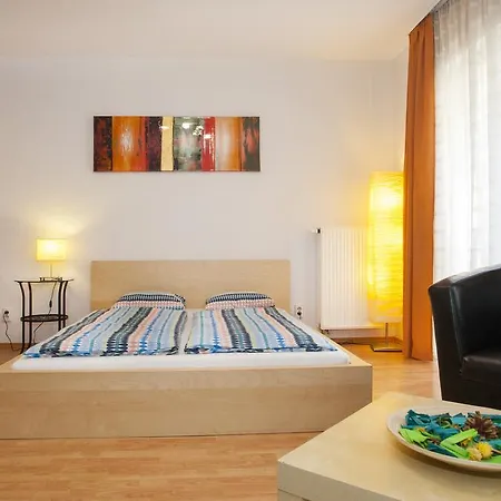 Gabriella In The Downtown. Apartman