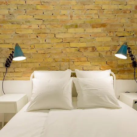 Designer Dream In The Absolute Center * Budapest