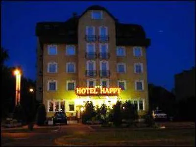 Happy Apartmanhotel 3*
