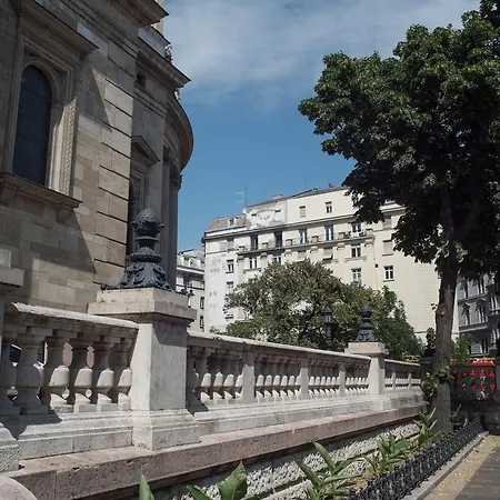 Apartmán Ariel Close To St. Stephen Basilica *