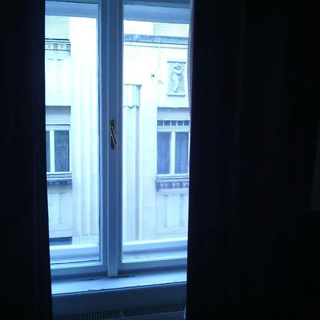 Szálloda Old Monarchia 3*