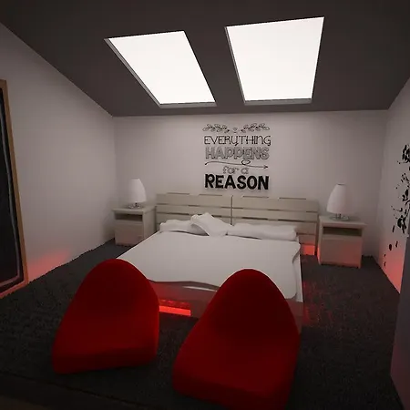 Lol Boutique Center * Budapest