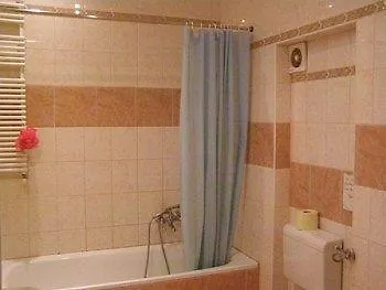 Jazzy Vibes Parliament And Ensuites Pensionat 3*