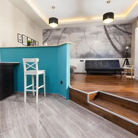Fancy Ernesto * Budapest