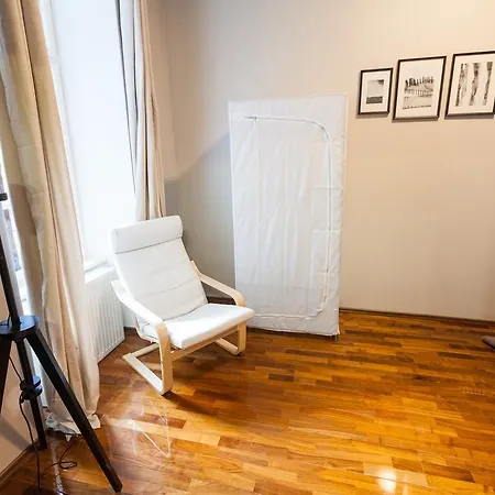 Fancy Ernesto Apartment *