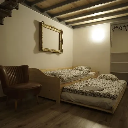 Apartment Quiet And 2 Bedrooms 2 Bathrooms In The Heart Of