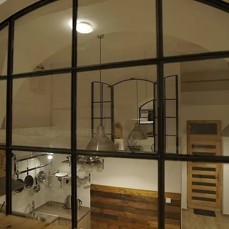 Apartment Quiet And 2 Bedrooms 2 Bathrooms In The Heart Of Budapest
