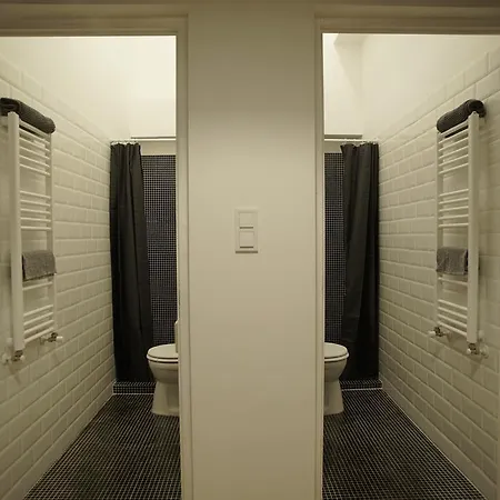 Apartment Quiet And 2 Bedrooms 2 Bathrooms In The Heart Of *