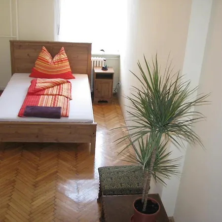 Of Apartmán Budapešť