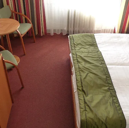 Griff Hotel 3*