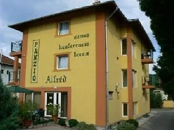Alfred Panzio 3* Boedapest