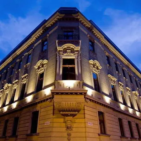 Eurostars Palazzo Zichy מלון 4*