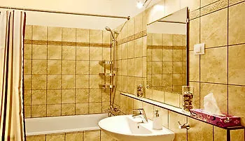 Aparthotel Corvin Lux 4*