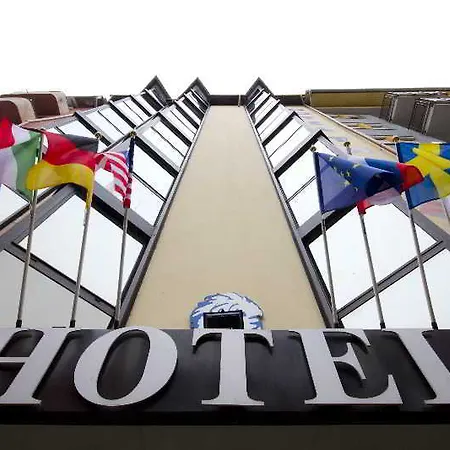 Hotel Thomas Budapeste