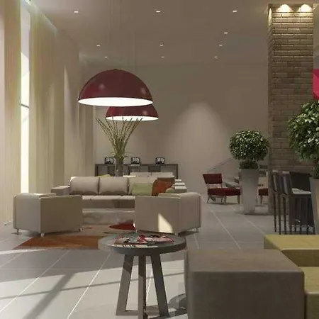 Courtyard By Marriott Center Budapest