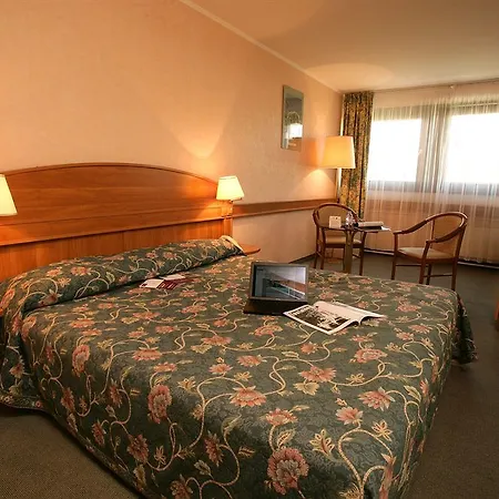 Отель Mercure Castle Hill Будапешт